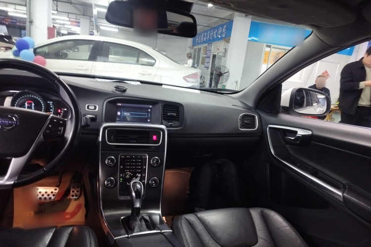 沃尔沃S60(进口) 2014款 T5 智逸版中控内饰22