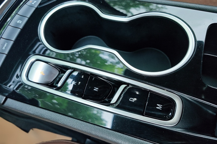 别克 君威 2020款 552T 豪华型中控内饰7007