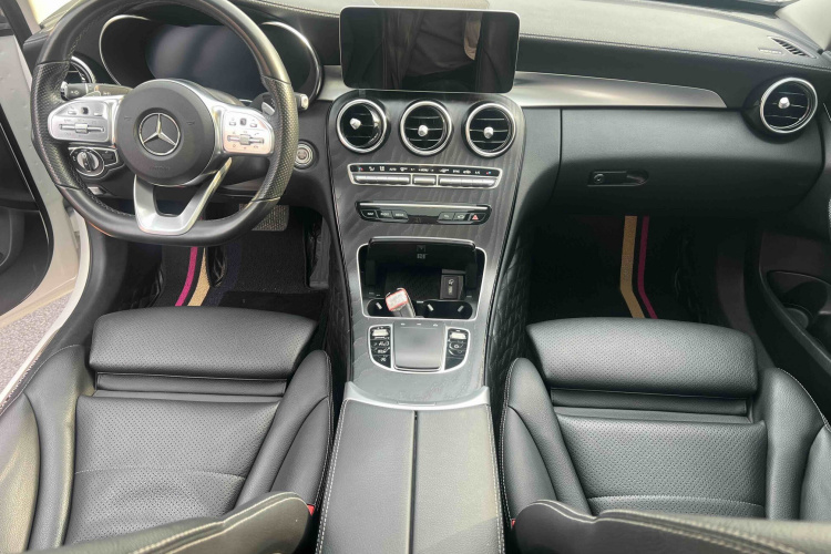 奔驰C级 2021款 C 260 L 运动版中控内饰7006