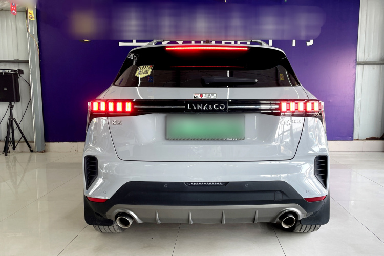 领克06 EM-P 2022款 PHEV 84KM续航版 Pro车身外观6005