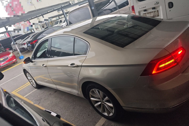 大众 迈腾 2018款 330TSI DSG 领先型车身外观6003