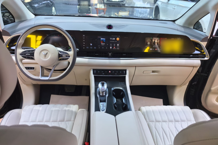 岚图汽车 岚图梦想家 2024款 PHEV 超长续航旗舰版中控内饰7007