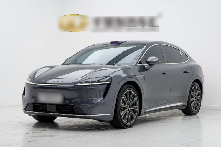 鸿蒙智行 智界R7 2025款 增程 251km Max车身外观1