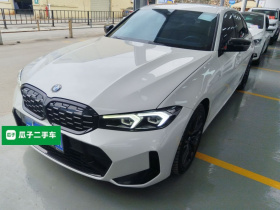 宝马3系 2023款 325i M运动曜夜套装