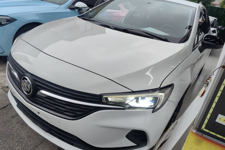 别克 威朗 2020款 20T CVT领先型车身外观1