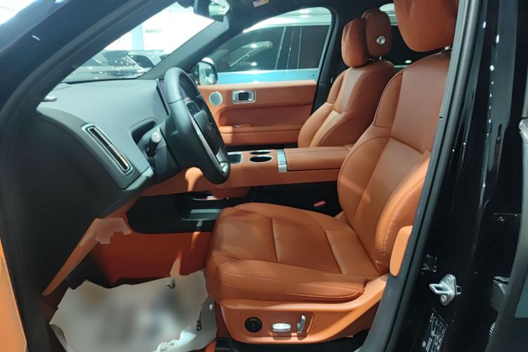 理想汽车 理想L6 2025款 Pro 智能焕新版局部细节19