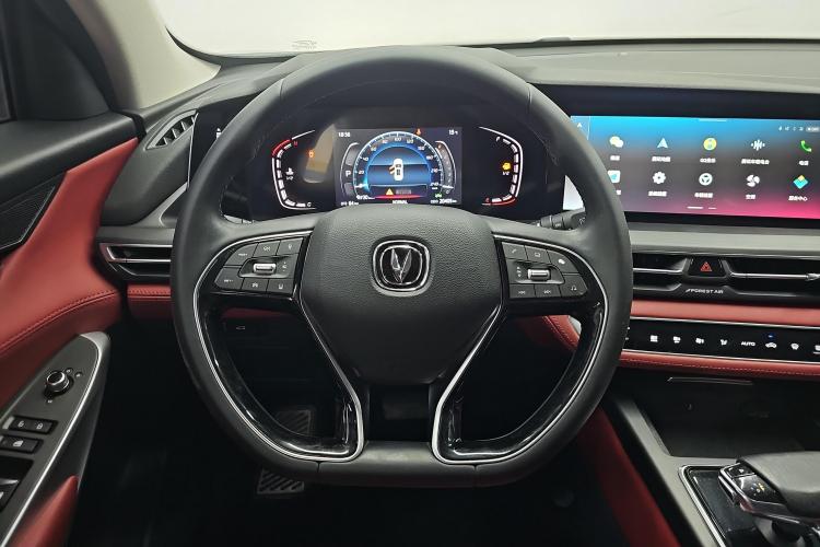 长安CS75 PLUS 2021款 2.0T 自动领航型中控内饰13