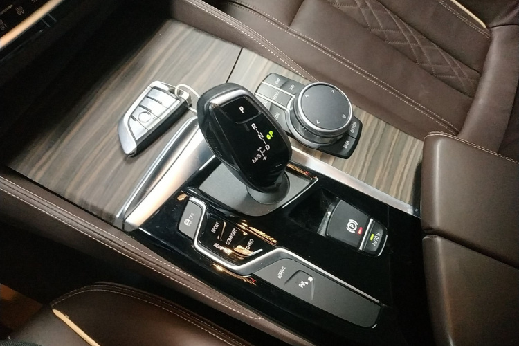 宝马5系新能源 2020款 里程升级版 530Le 豪华套装局部细节18