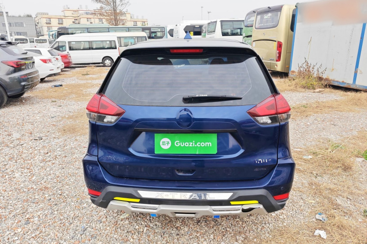 日产 奇骏 2017款 2.0L CVT舒适版 2WD车身外观6004