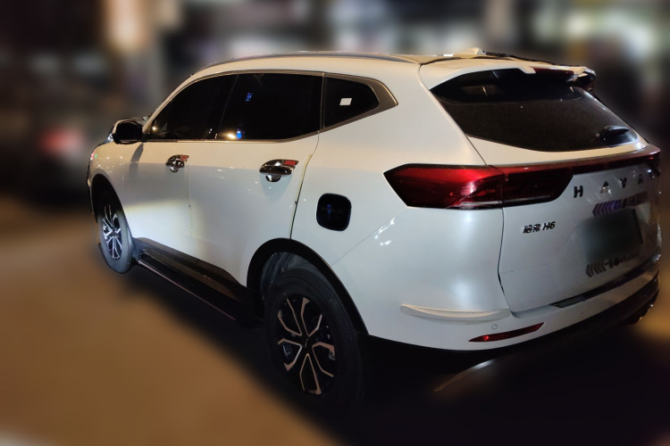 哈弗H6 2023款 国潮版 1.5T 自动都市版车身外观5