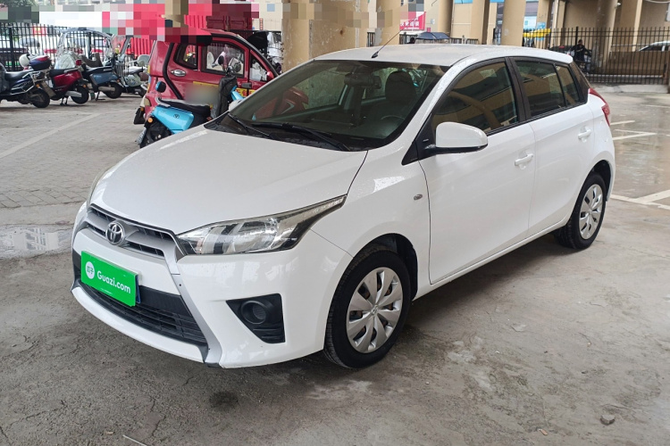 丰田 YARiS L 致炫 2015款 1.5E 自动魅动版车身外观1