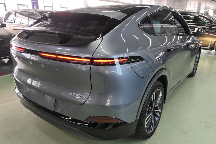 小鹏G6 2023款 580 长续航 Max车身外观7