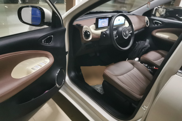 五菱汽车 五菱缤果 2024款 333km 悦享款中控内饰7003