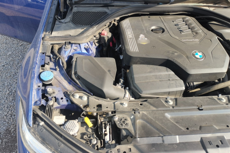 宝马3系 2020款 320Li M运动套装局部细节9006