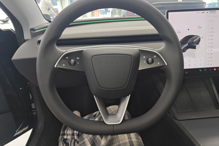 特斯拉 Model 3 2025款 改款 后轮驱动版局部细节13