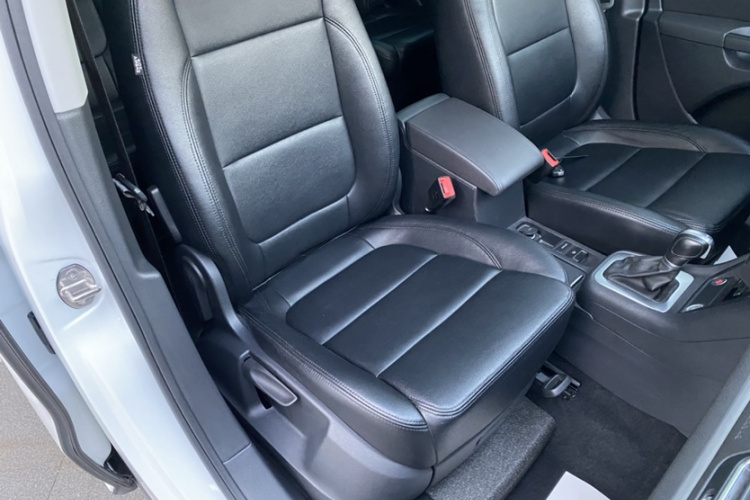 大众 夏朗 2018款 改款 380TSI 舒享型 7座局部细节41