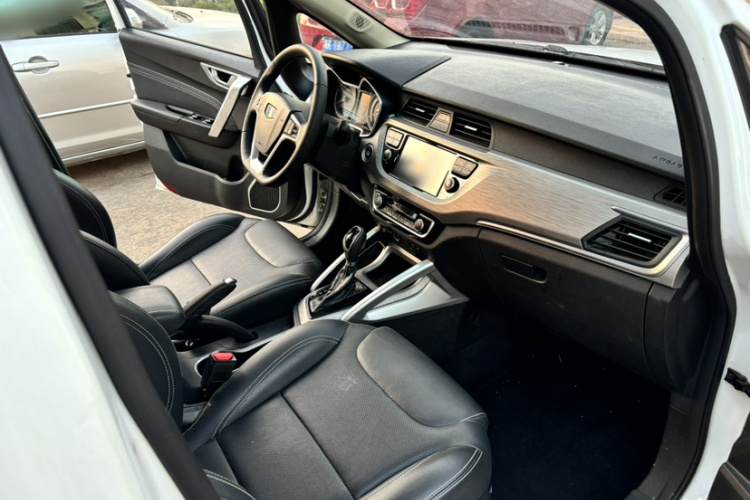 吉利汽车 远景X3 2017款 1.5L 自动精英型车身外观6005