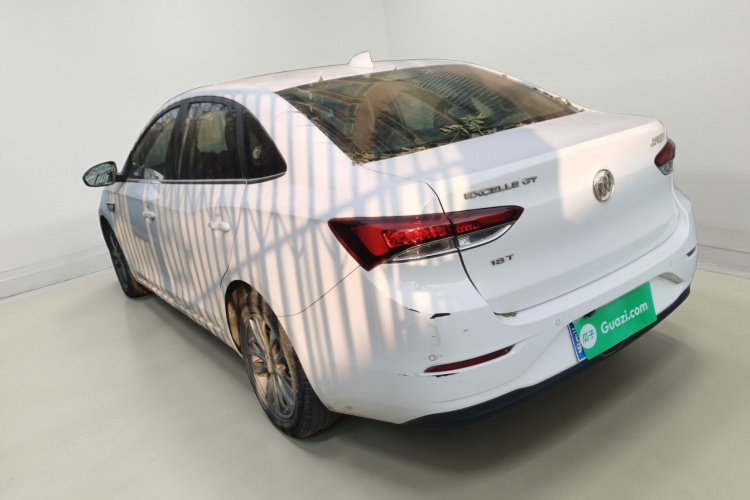 别克 英朗 2018款 18T 自动精英型车身外观5