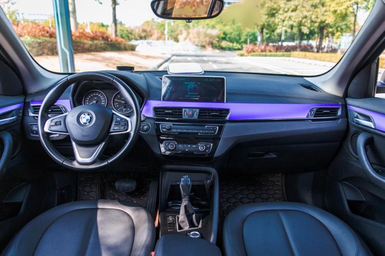 宝马X1 2018款 sDrive18Li 时尚型中控内饰16