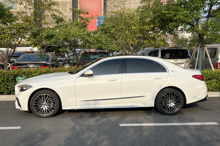 奔驰C级 2024款 C 260 L 运动版车身外观6004