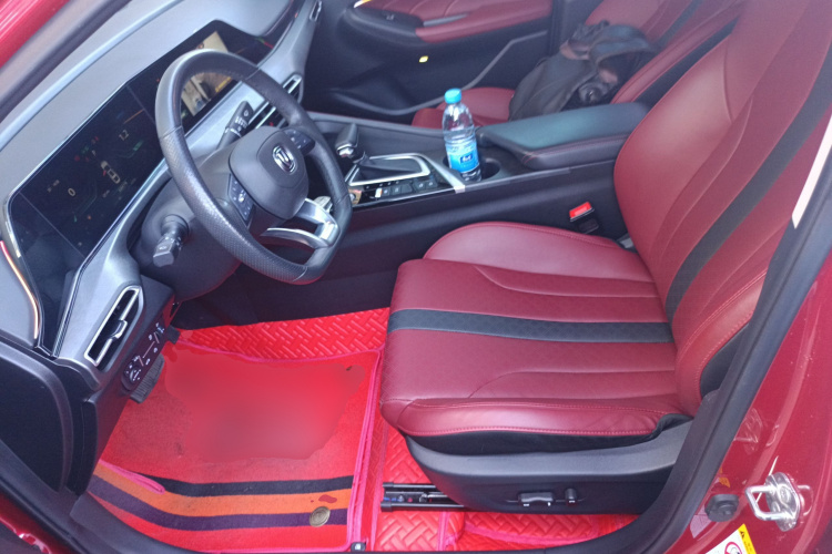 长安 逸动 2021款 PLUS 蓝鲸NE 1.4T GDI DCT旗舰型局部细节19