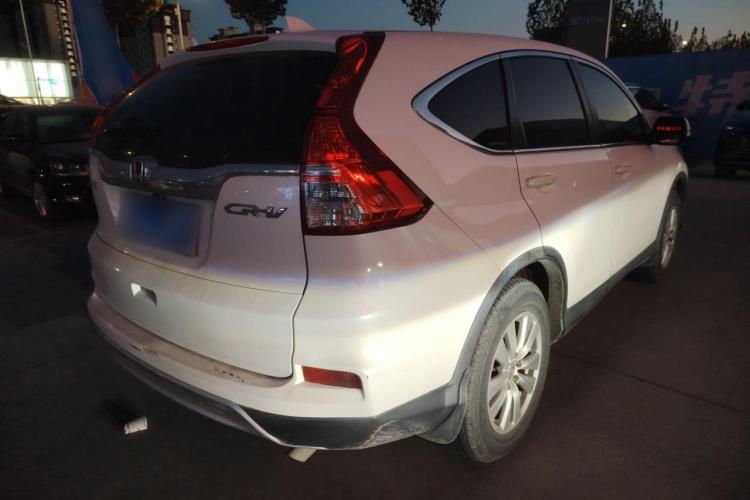 本田CR-V 2016款 2.0L 两驱经典版车身外观6005