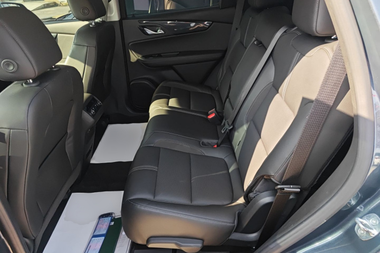 雪佛兰 开拓者 2020款 650T 7座 型版中控内饰7004