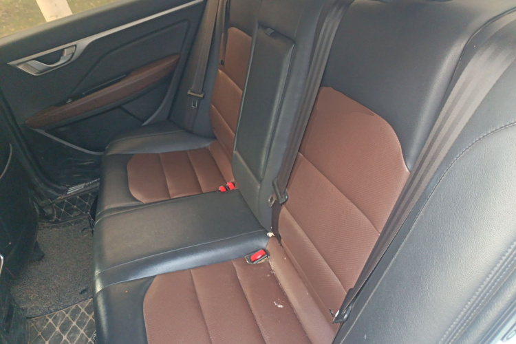 吉利汽车 远景 2018款 1.5L 自动尊贵型中控内饰21