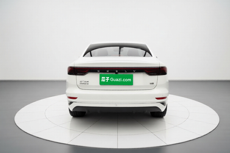 吉利汽车 帝豪 2023款 第4代冠军版 1.5L CVT尊贵型车身外观6