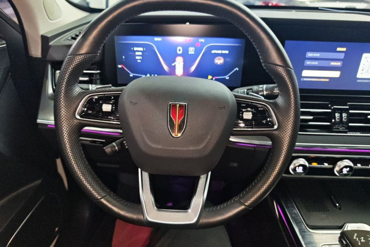 红旗HS5 2023款 2.0T 旗享Pro版中控内饰13