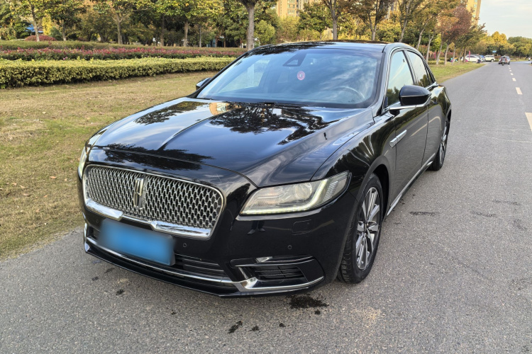 林肯大陆 2019款 2.0T 两驱尊享版 国VI车身外观1