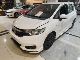 本田 飞度 2018款 1.5L CVT潮跑版