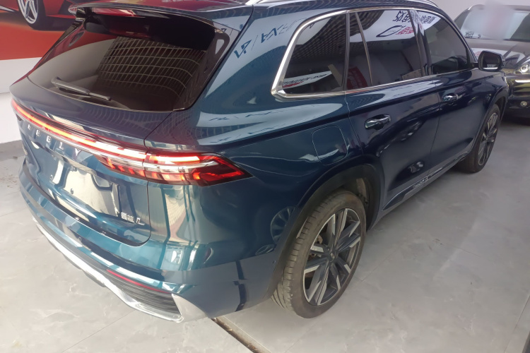 吉利汽车 星越L 2021款 2.0TD DCT EVO两驱智尊型车身外观6005