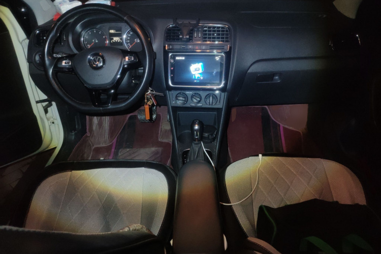 大众 Polo 2018款 1.5L 自动安享型中控内饰12