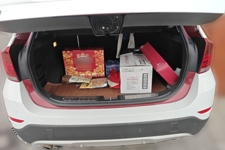 宝马X1 2014款 sDrive18i 时尚型中控内饰23