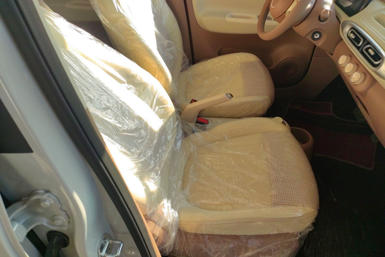 五菱汽车 宏光MINIEV 2025款 四门版 进阶款局部细节41