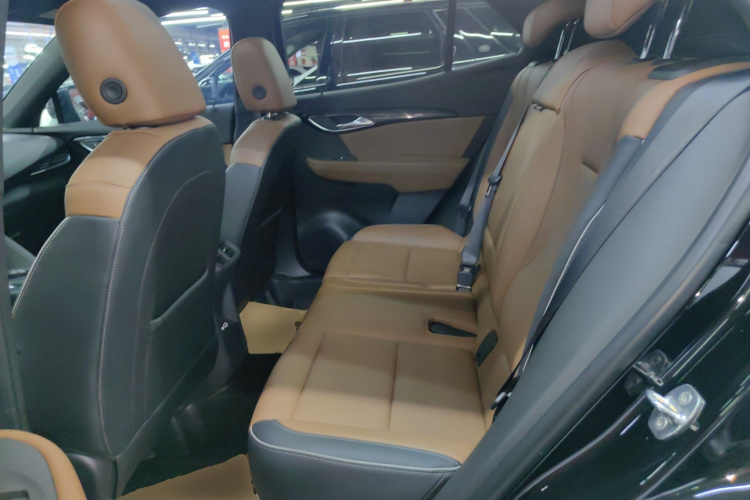 别克 2020款 昂科威S 652T 两驱限量S运动版中控内饰7004