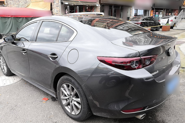 马自达3 昂克赛拉 2020款 1.5L 自动质型版车身外观4