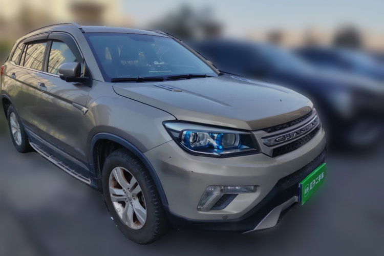 长安CS75 2014款 2.0L 手动豪华型 国V车身外观6002