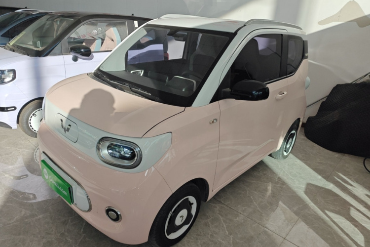 五菱汽车 宏光MINIEV 2024款 第三代 215km 进阶版车身外观4