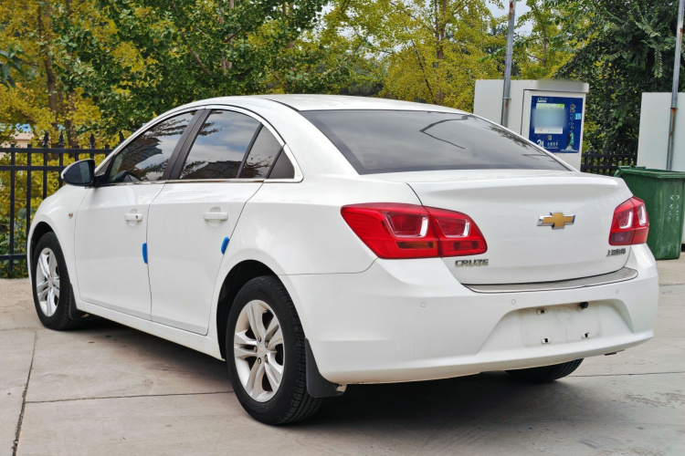 雪佛兰 科鲁兹 2015款 1.5L 经典 SE AT车身外观6003