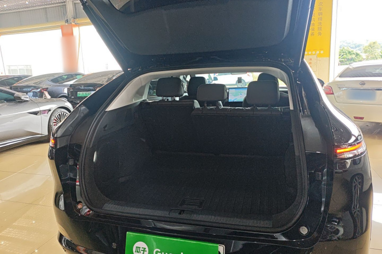 小鹏G6 2025款 625 长续航 Max 旗舰版机舱底盘23