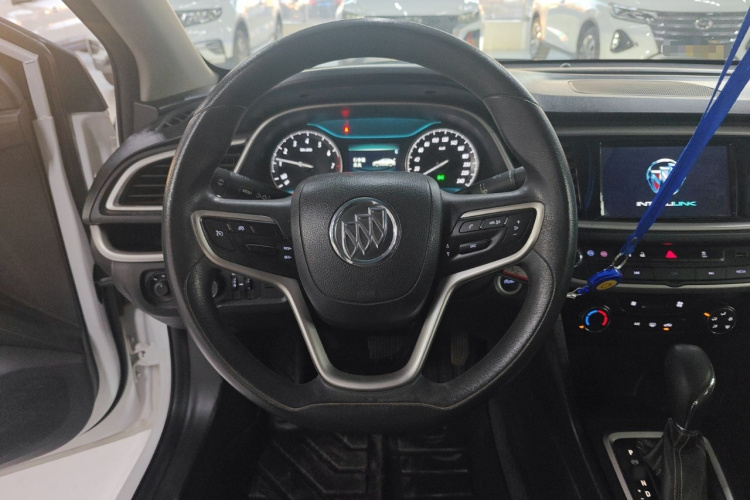 别克 英朗 2021款 改款 典范 1.5L 自动精英型中控内饰13