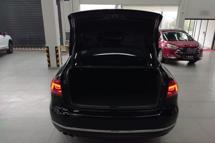 大众 帕萨特 2015款 1.8TSI DSG御尊版机舱底盘23