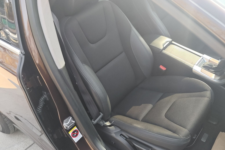 沃尔沃XC60 2017款 T5 智行版局部细节41