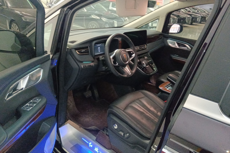 红旗HQ9 PHEV 2024款 2.0T 四驱豪华版中控内饰20