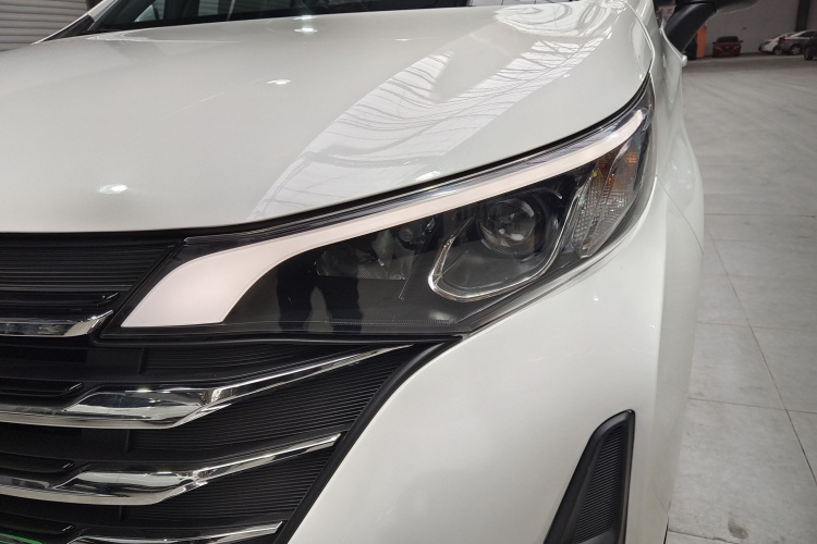 广汽传祺 传祺M6 2019款 270T DCT尊享版（七座）国VI车身外观6002