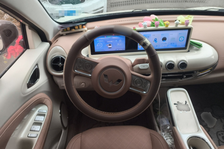 五菱汽车 五菱缤果 2025款 333km 悦享款中控内饰13