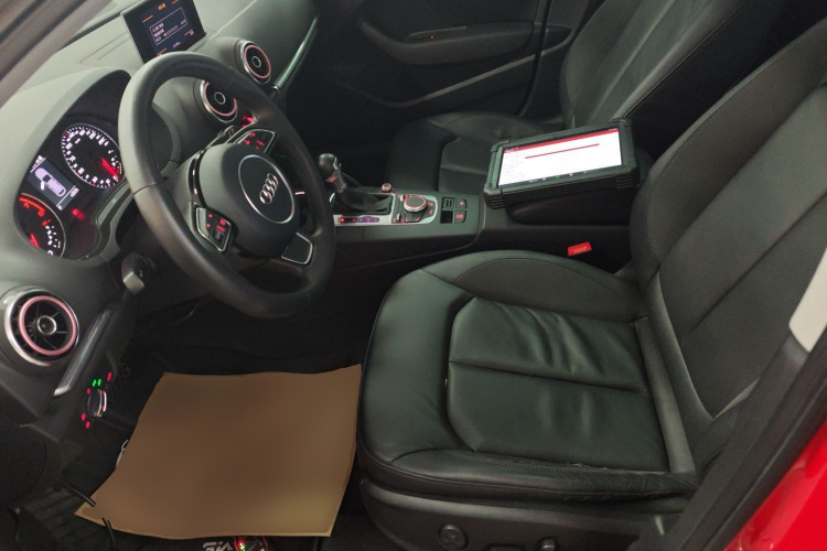 奥迪A3 2014款 Sportback 35 TFSI 自动舒适型中控内饰19