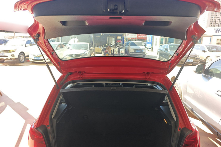 大众 Polo 2016款 1.4L 自动风尚型局部细节23